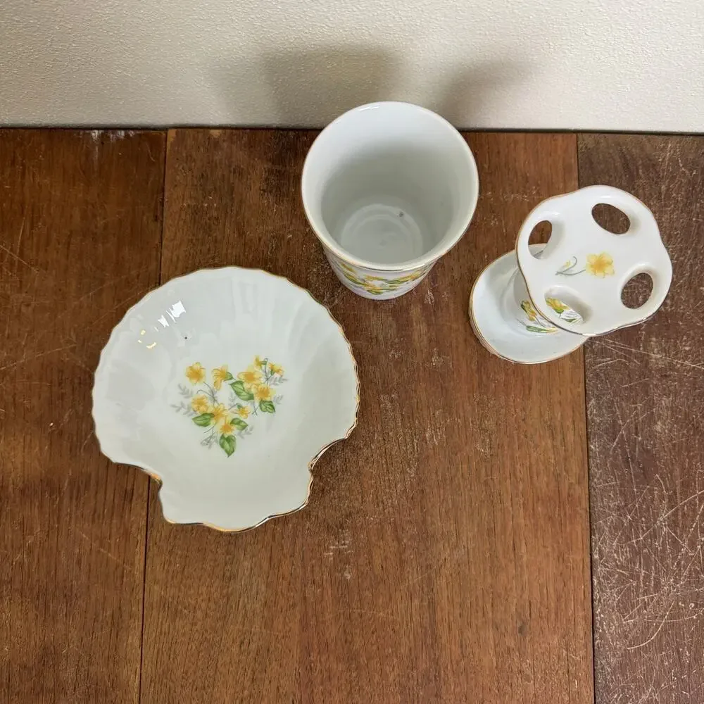 Vintage‎ Japan Porcelain 3pc Bathroom Set Yellow Floral Gold Trim Shell Dish Cup